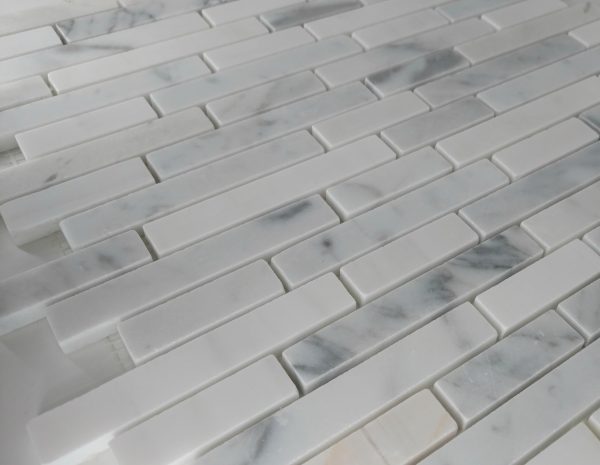 Linear Carrara with Star White - Image 2